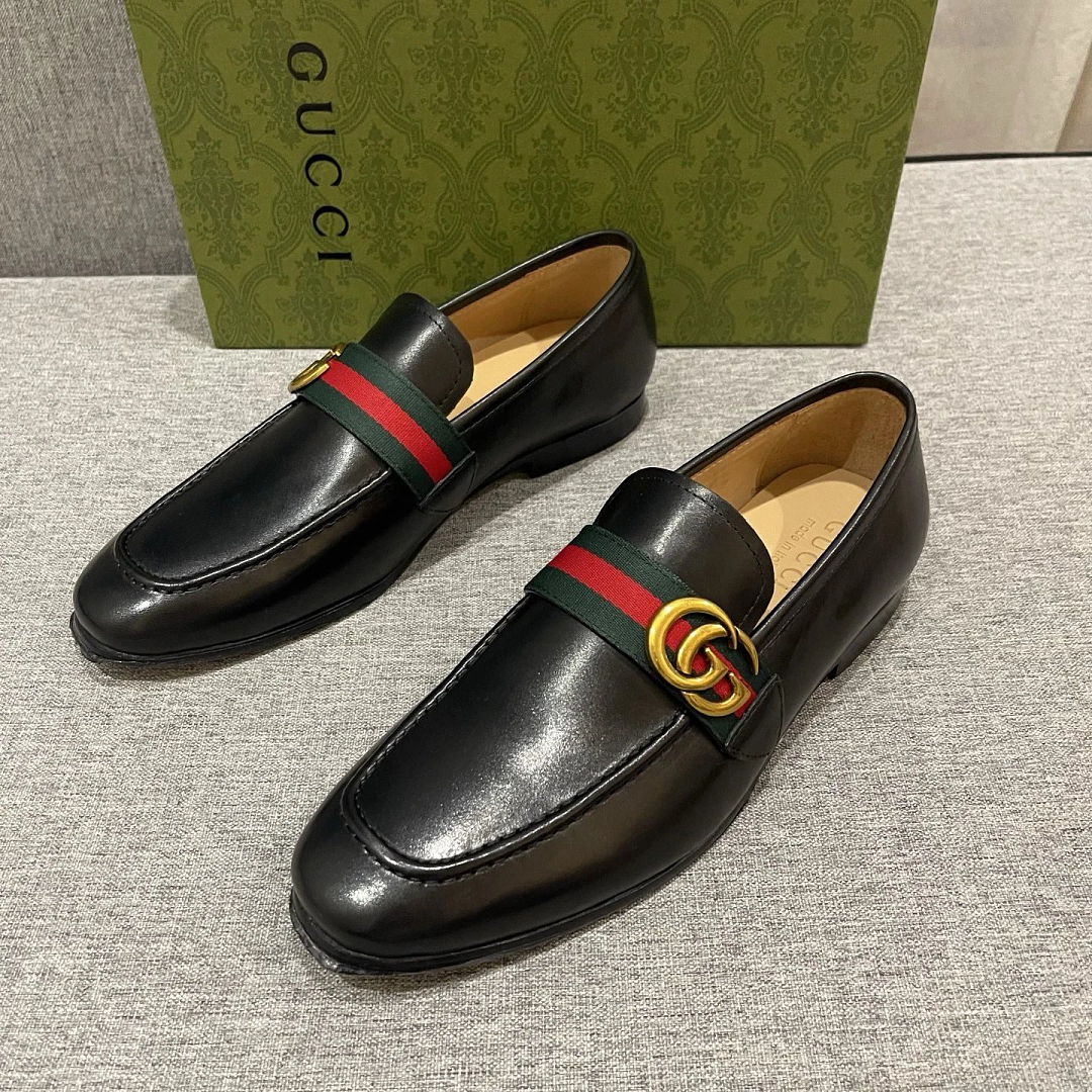 GUCCI leather shoes
(18 colorways)